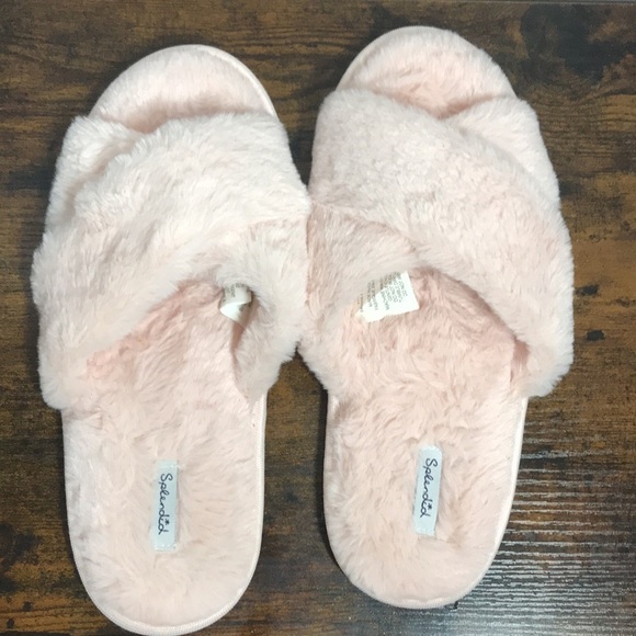 Splendid Womens Super Soft and Cozy Pink Slippers M/L - Picture 7 of 8